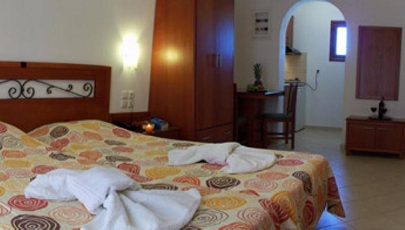 Aparthotel Ii Pláka