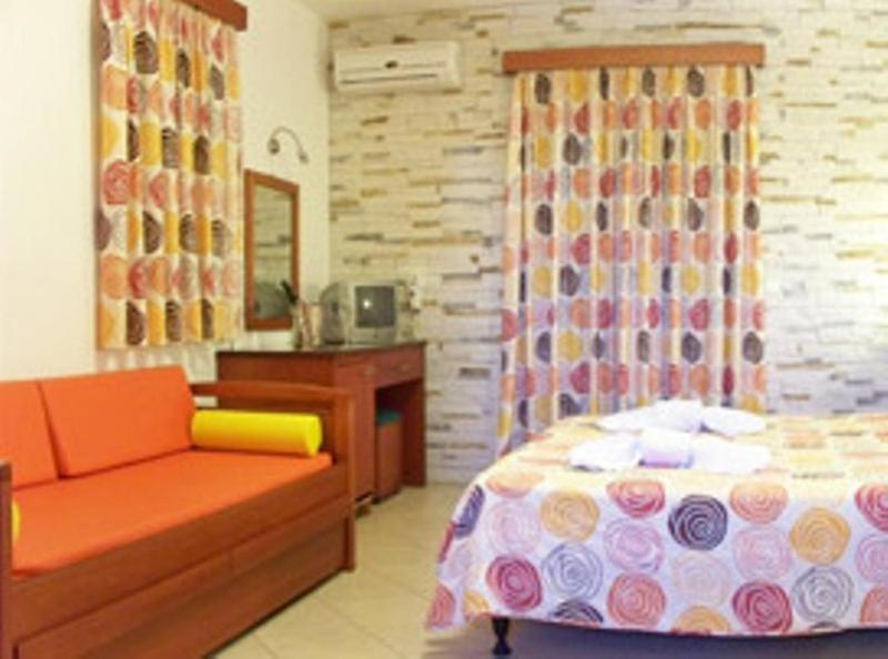 Aparthotel Ii 2*