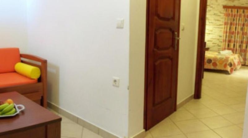 Aparthotel Ii